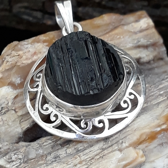 Handcrafted Rough Black Turmaline Silver Pendant - Picture 2 of 7